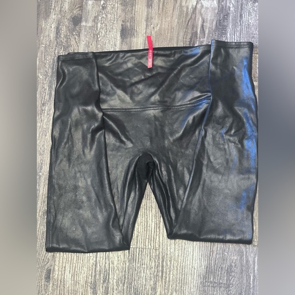 SPANX Women's Faux Leather Leggings Black XL High Waisted - Picture 3 of 4